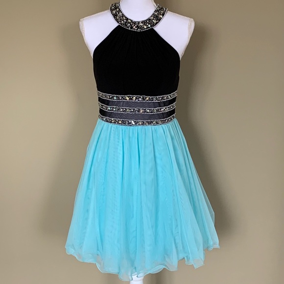 ❤️Blondie Nites Dress - Picture 4 of 6